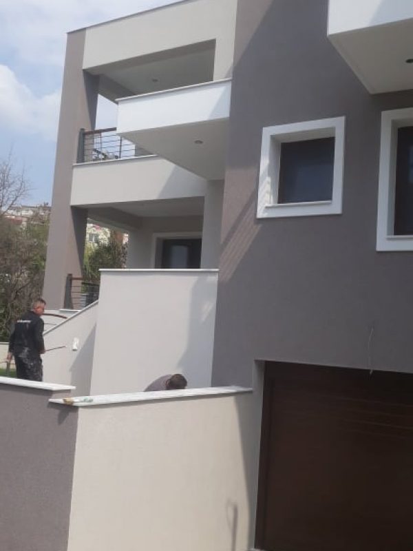 ελαιοχρωματισμοί - μονοκατοικία